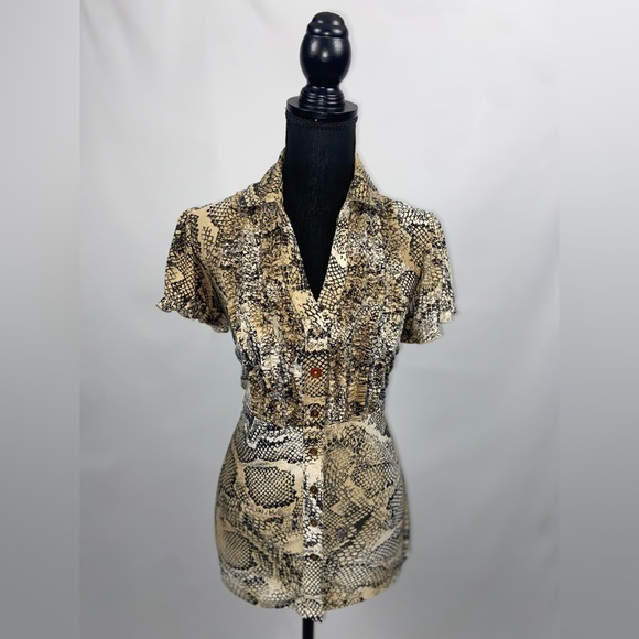 Blouse Top Snakeskin Pattern Small Stretch Ruffle Short Sleeve - Picture 2 of 11